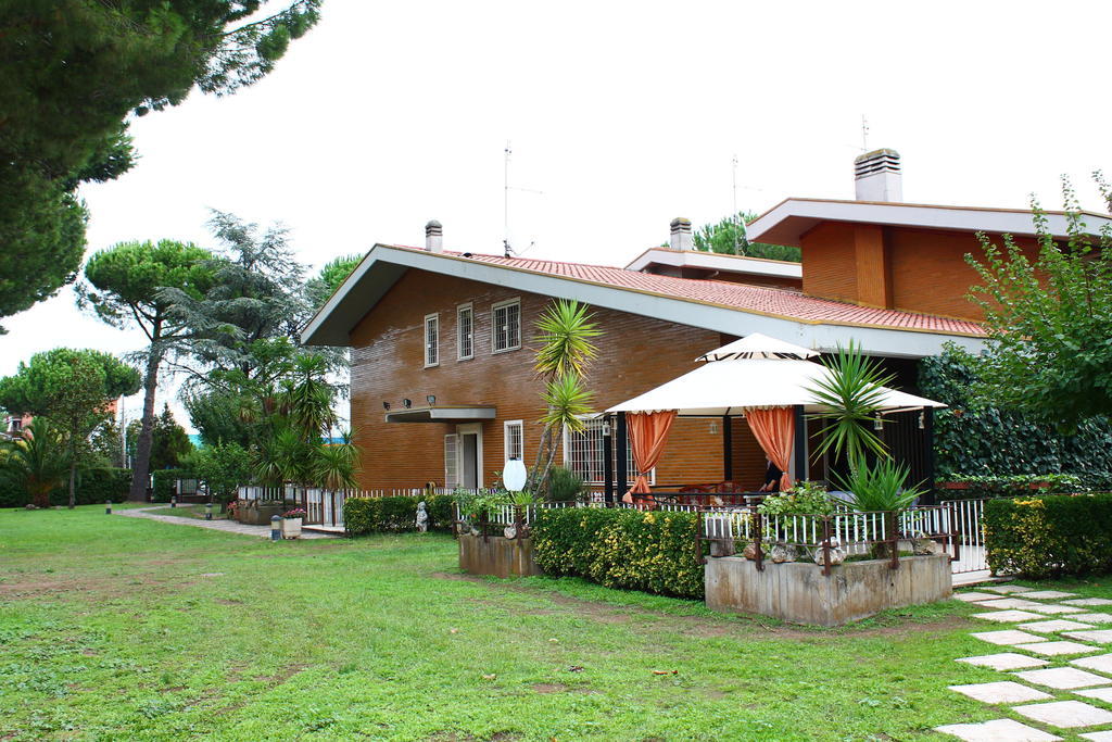 La Casa Della Musica Bed & Breakfast Ciampino Eksteriør bilde